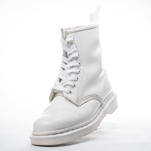Dr Martens 14357 Mono All White Smooth Leather Boots Combat Women's sz 6 - Picture 2 of 9
